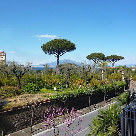 Angelina Suite B&B - Sorrento Centro Kültér fotó